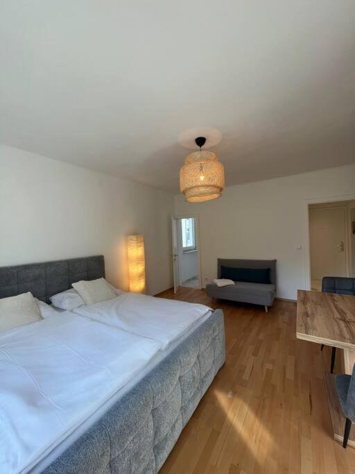 Neue Wohnung Neben Der Meduni Und Dem Lkh Graz Exterior photo